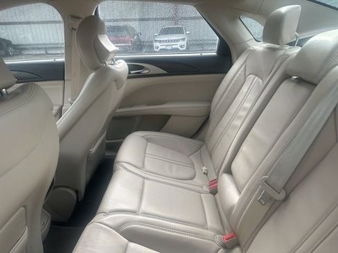 Used 2018 Lincoln MKZ Select w/ Select Plus Package image 19