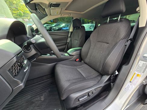 Used 2024 Honda Accord EX image 18