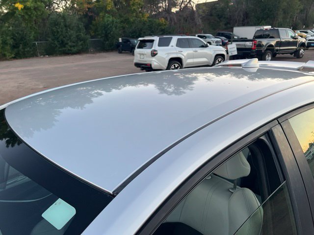 Used 2019 Toyota Corolla XSE FWD image 15