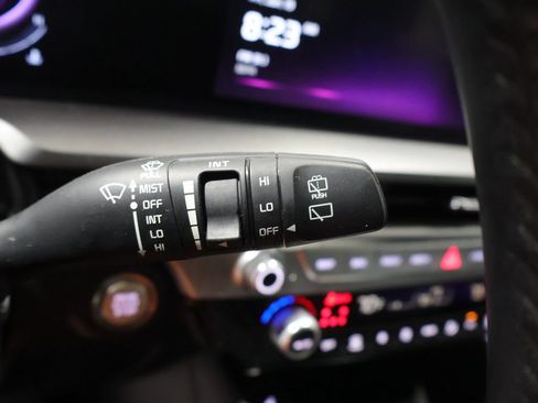 Used 2025 Kia Telluride S AWD/4WD image 38