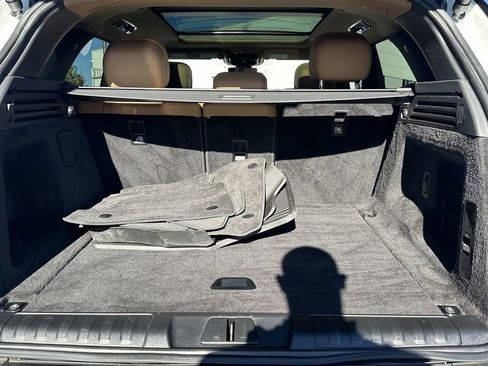 Used 2023 Land Rover Range Rover Sport SE image 21