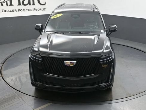 Used 2024 Cadillac Escalade Sport AWD/4WD image 60