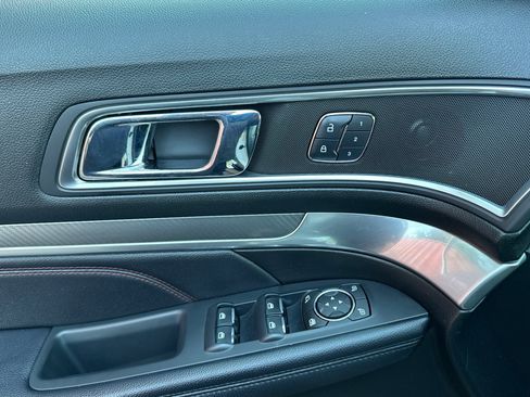 Used 2017 Ford Explorer Sport w/ Equipment Group 401A image 15