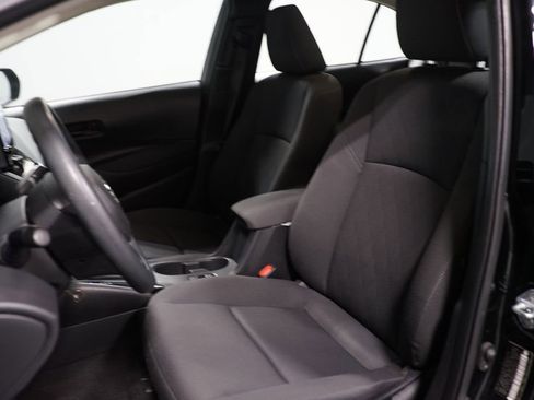 Used 2024 Toyota Corolla LE FWD image 6