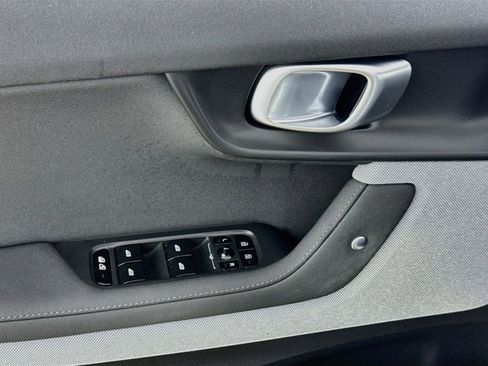 Used 2023 Polestar Polestar 2 w/ Pilot Pack image 19