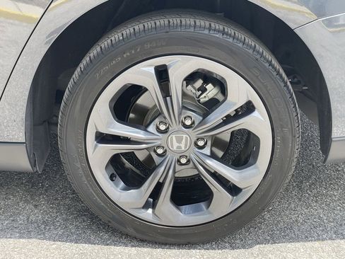 Used 2025 Honda Accord SE image 30