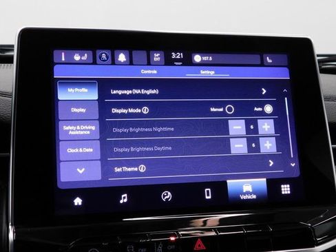 Used 2023 Jeep Compass Latitude image 35