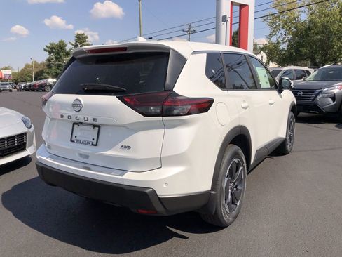 New 2026 Nissan Rogue SV w/ Cold Weather Package image 13