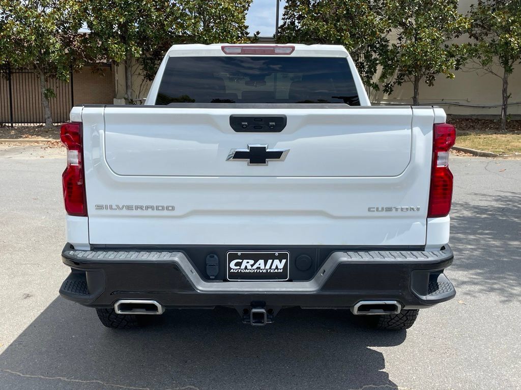 Used 2023 Chevrolet Silverado 1500 Custom Trail Boss AWD/4WD image 6