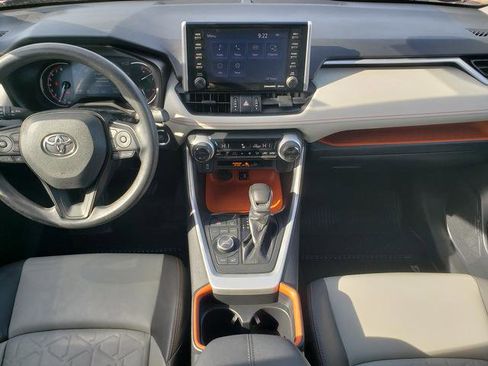 Used 2019 Toyota RAV4 Adventure image 18