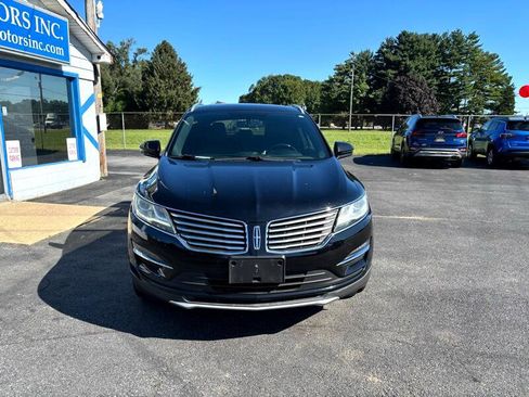 Used 2017 Lincoln MKC Reserve image 3