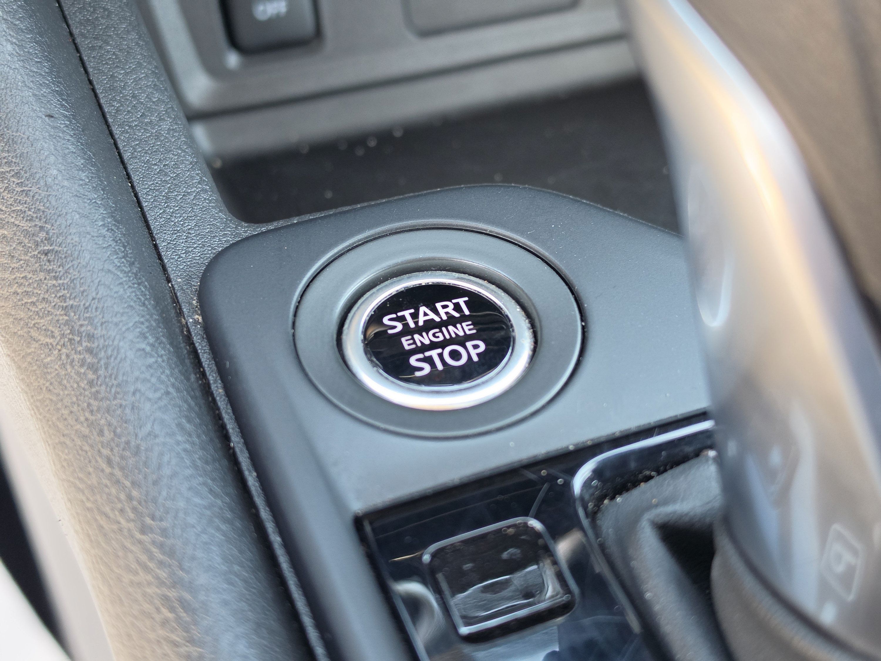 Used 2025 Nissan Sentra S FWD image 33