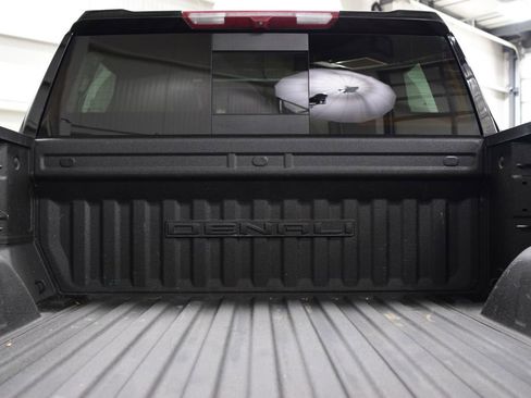 Used 2024 GMC Sierra 1500 Denali AWD/4WD image 24