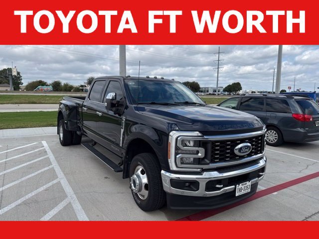 Used 2023 Ford F350 Lariat w/ Lariat Ultimate Package AWD/4WD image 1