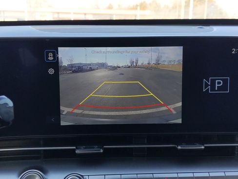 Used 2025 Hyundai Kona SEL image 24