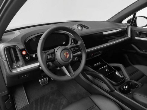 New 2025 Porsche Cayenne S image 76