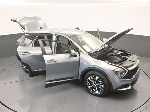 Used 2025 Kia Sportage EX FWD image 70