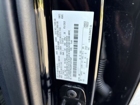 Used 2024 Ford F150 Raptor AWD/4WD image 38