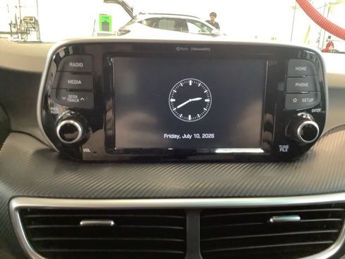 Certified 2021 Hyundai Tucson SEL AWD/4WD image 10