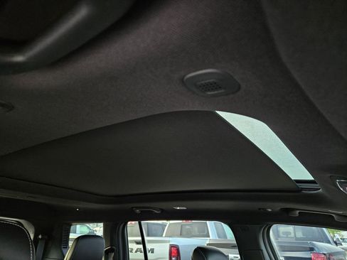 New 2026 Jeep Grand Cherokee L Limited w/ Limited Altitude Package RWD image 8