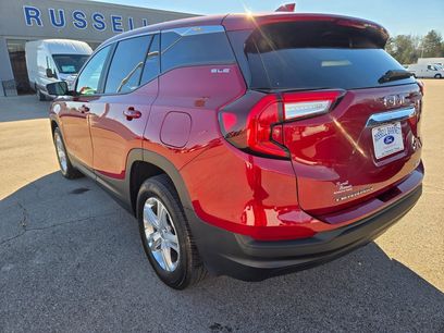 Used 2024 GMC Terrain SLE