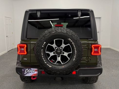 Used 2021 Jeep Wrangler Unlimited Rubicon image 10
