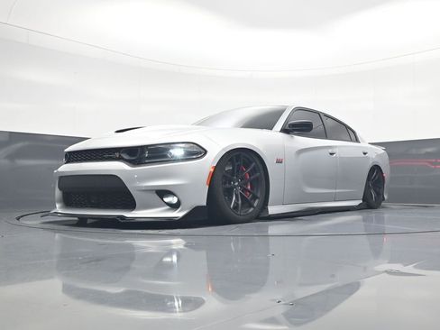 Used 2023 Dodge Charger Scat Pack w/ Dynamics Package image 21