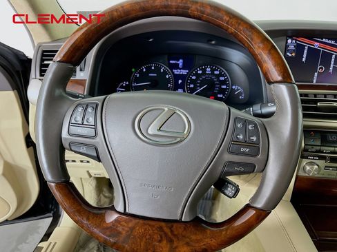Used 2017 Lexus LS 460 w/ Comfort Package RWD image 13