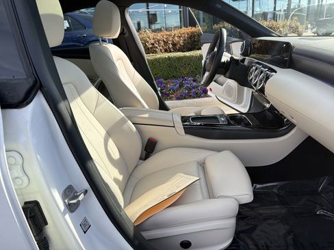Certified 2025 Mercedes-Benz CLA 250 image 32