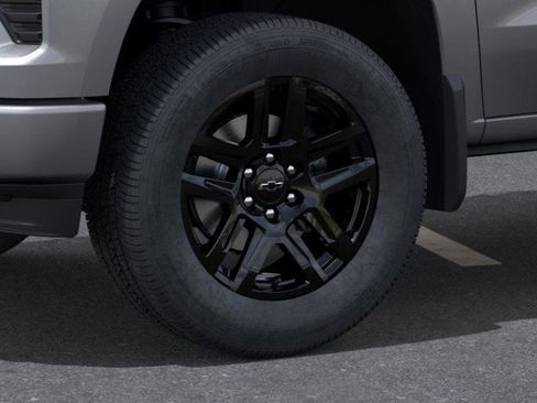 New 2026 Chevrolet Silverado 1500 Custom w/ LPO, Dark Essentials Package image 9