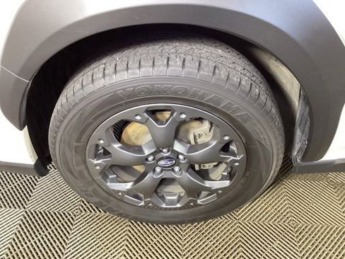 Used 2022 Subaru Crosstrek 2.5i Sport w/ Moonroof Package image 8