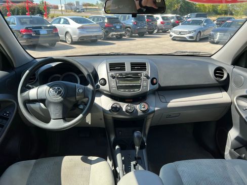 Used 2010 Toyota RAV4 4WD image 9