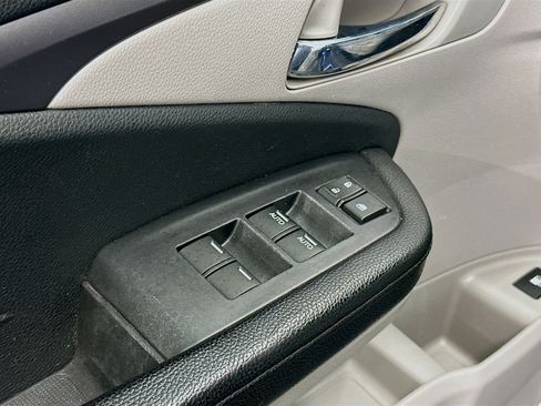 Used 2020 Honda Pilot EX image 15
