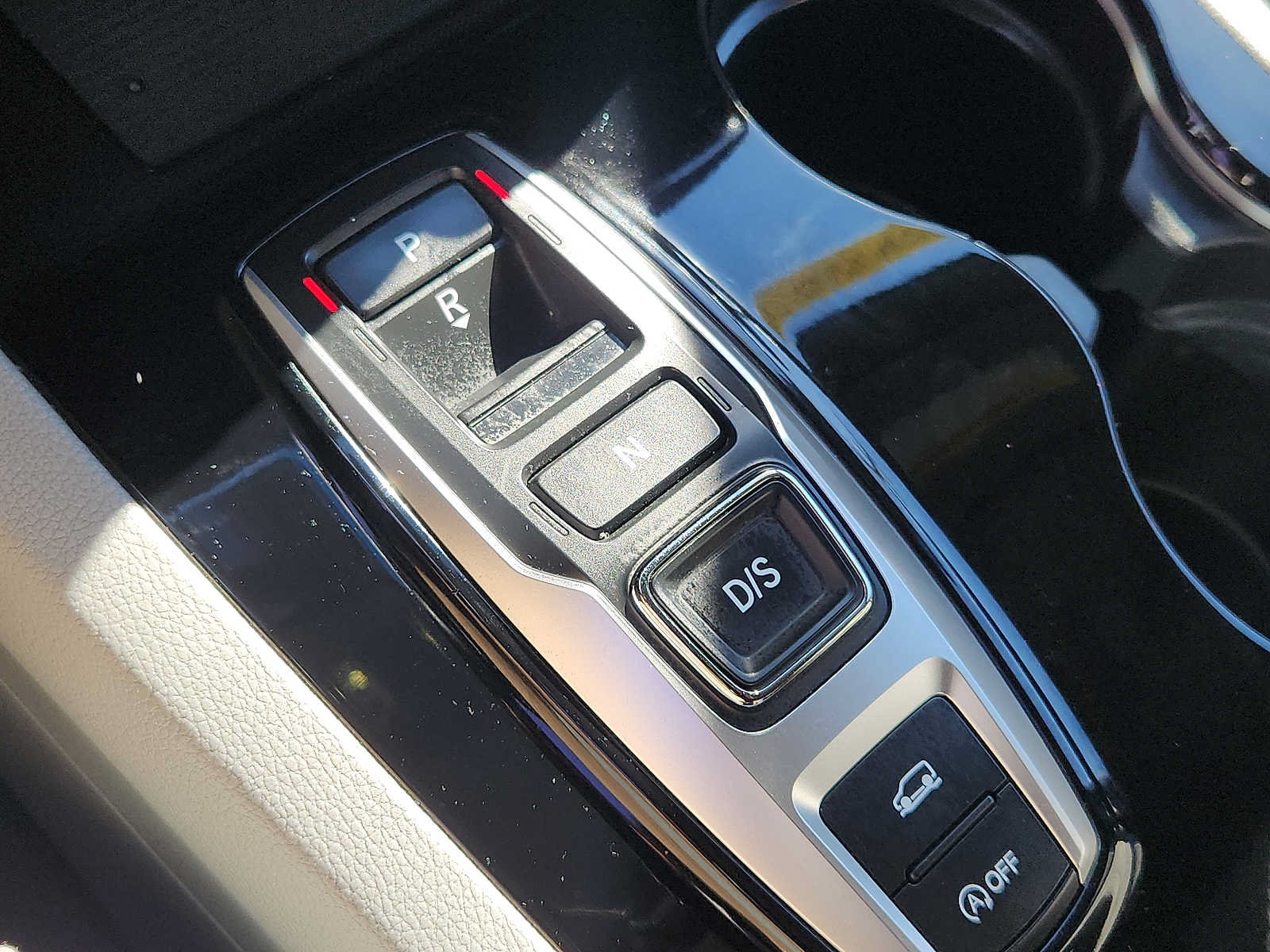 Used 2020 Honda Pilot Elite image 14