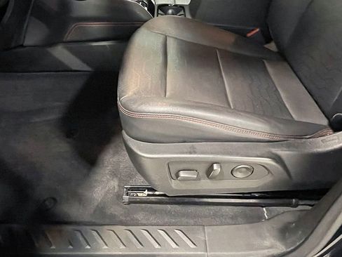 Used 2023 Chevrolet Colorado Z71 w/ Z71 Convenience Package 2 image 22