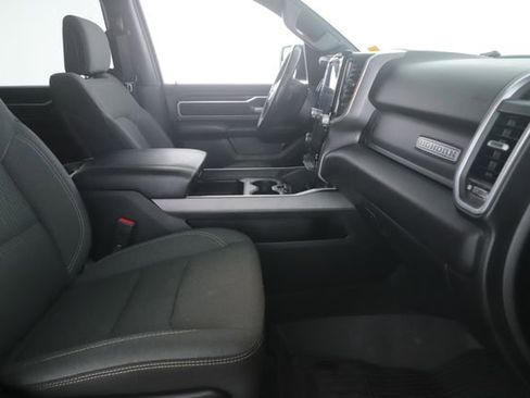 Used 2024 RAM 1500 Big Horn AWD/4WD image 31