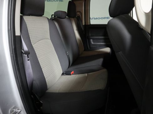Used 2012 RAM 1500 Express RWD image 21