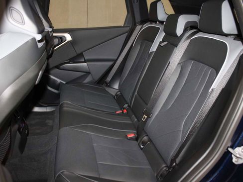 Used 2025 BMW X3 xDrive30i image 17