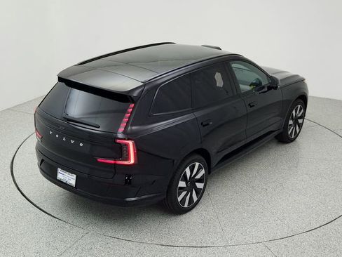 New 2025 Volvo EX90 Plus image 15