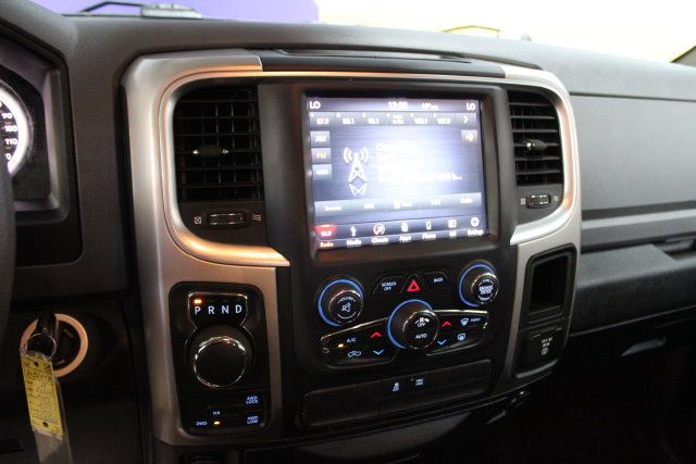 Used 2019 RAM 1500 Classic SLT AWD/4WD image 19