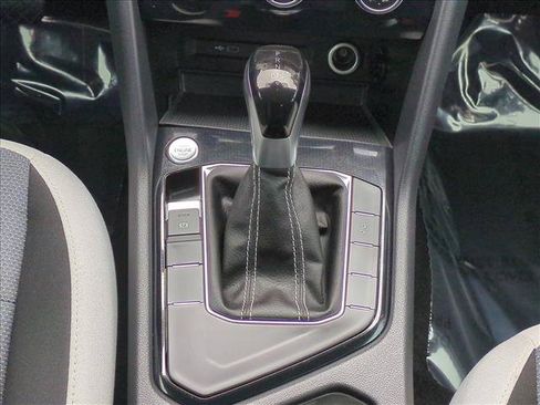 Used 2025 Volkswagen Taos S FWD image 12