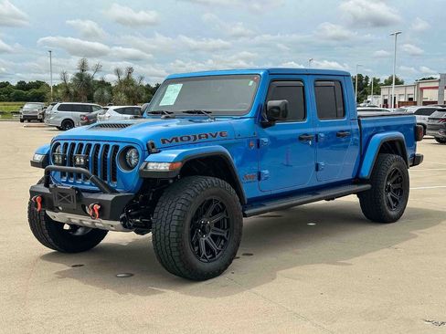 Used 2021 Jeep Gladiator Mojave AWD/4WD image 7