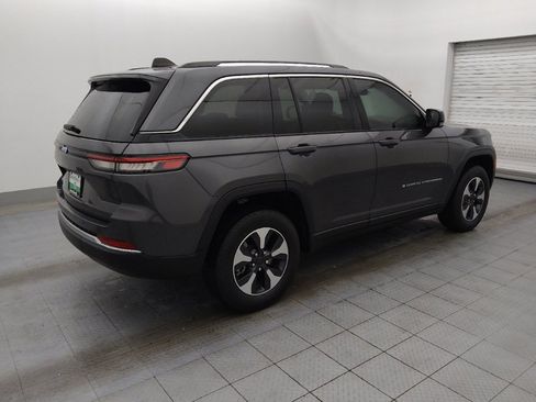Used 2022 Jeep Grand Cherokee Limited 4xe image 10