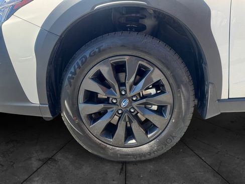 Used 2025 Subaru Outback Onyx Edition AWD/4WD image 14