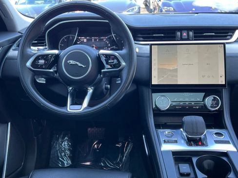 Used 2022 Jaguar F-PACE S AWD/4WD image 13