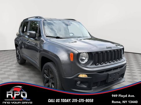 Used 2017 Jeep Renegade Altitude AWD/4WD image 12
