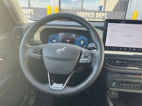 Used 2025 Ford Bronco Sport Heritage w/ Convenience Package image 24