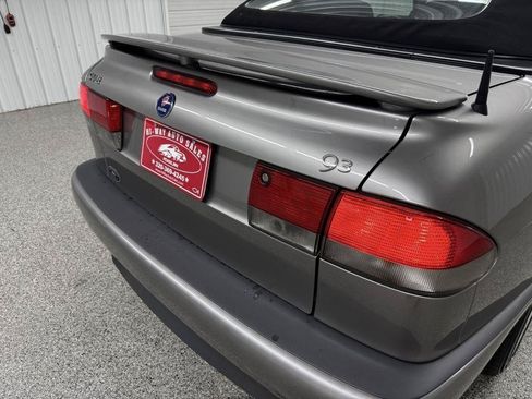 Used 2002 Saab 9-3 Viggen FWD image 7