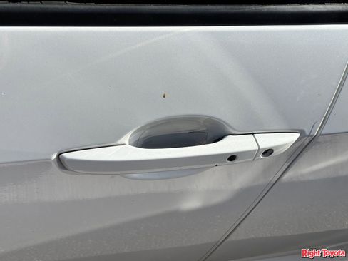 Used 2017 Honda Civic EX image 10