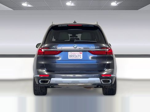 Used 2020 BMW X7 xDrive40i w/ Premium Package image 9